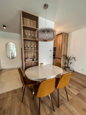 BoleslaviaApartments - Apartament Arte 3, parking free, EV